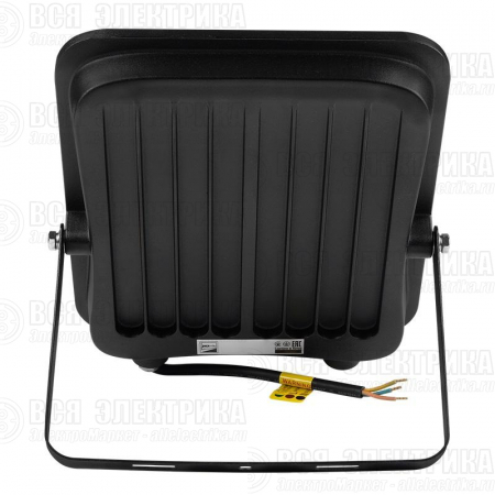 Прожектор светодиодный PFL-V 100Вт 6500К IP65 ДО Pro JazzWay 5039759