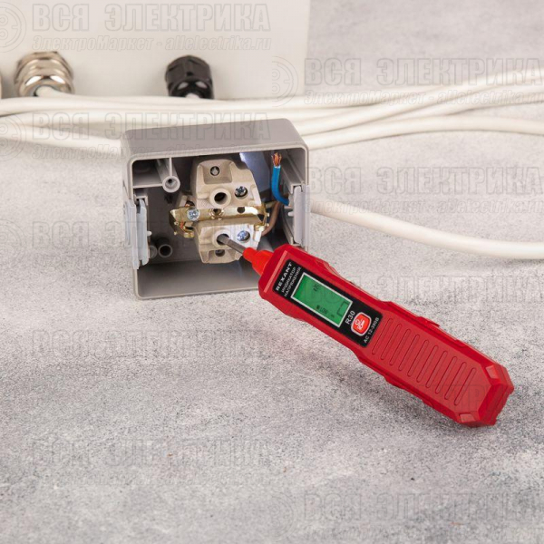 Индикатор напряжения цифровой R-30 Rexant 12-2050